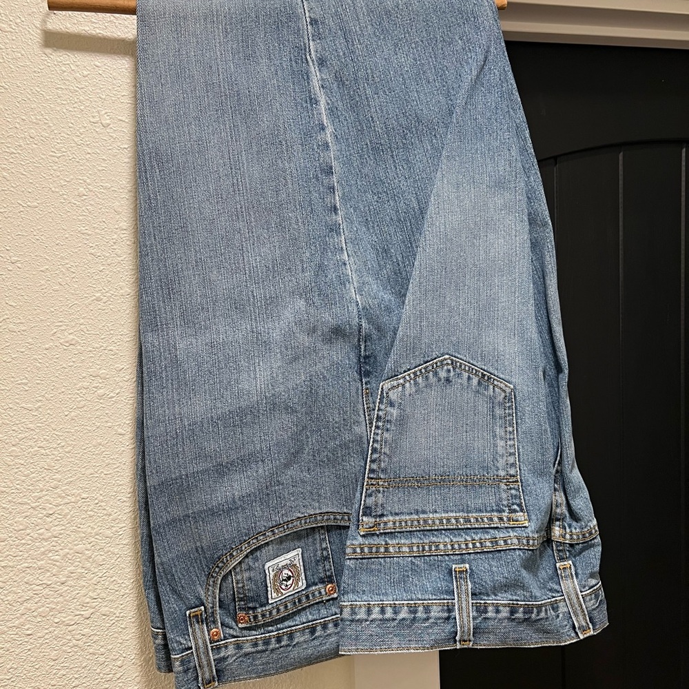 Cinch Men's Light Blue Bootcut Jeans